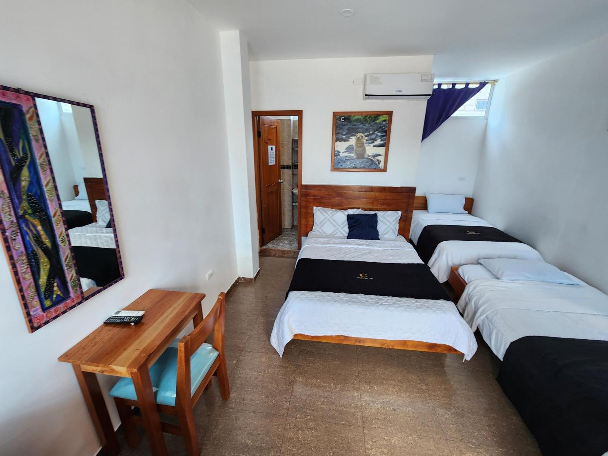 Hotel Costa Del Sol Puerto Ayora  Exteriér fotografie