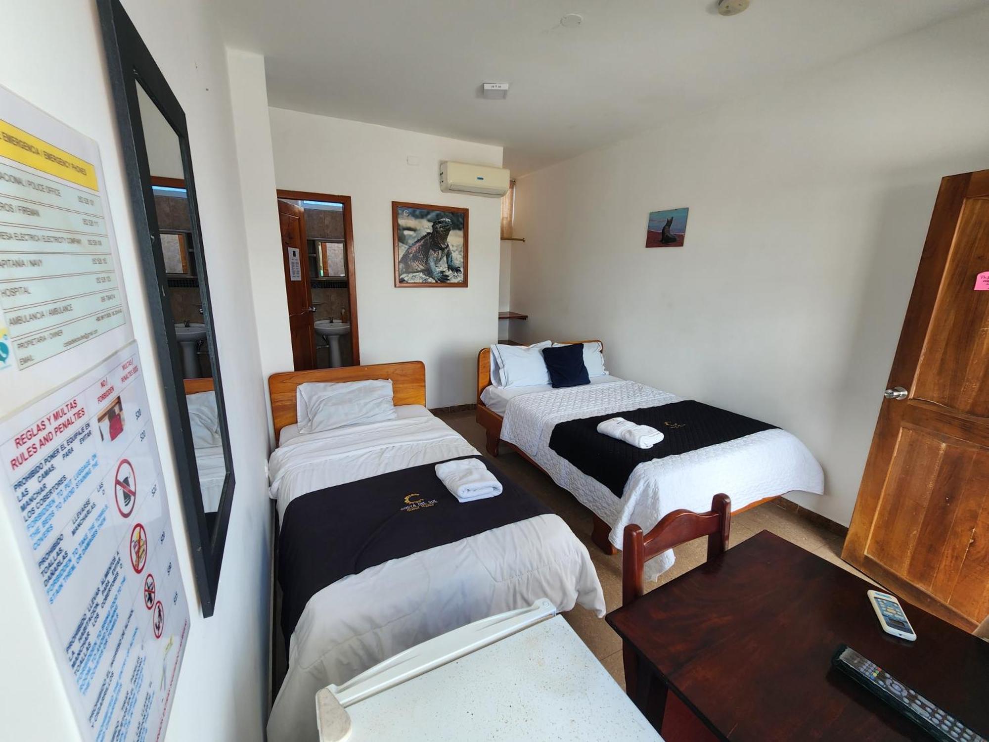 Hotel Costa Del Sol Puerto Ayora  Exteriér fotografie